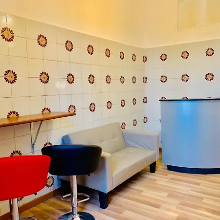 Comfort Termini ゲストハウス